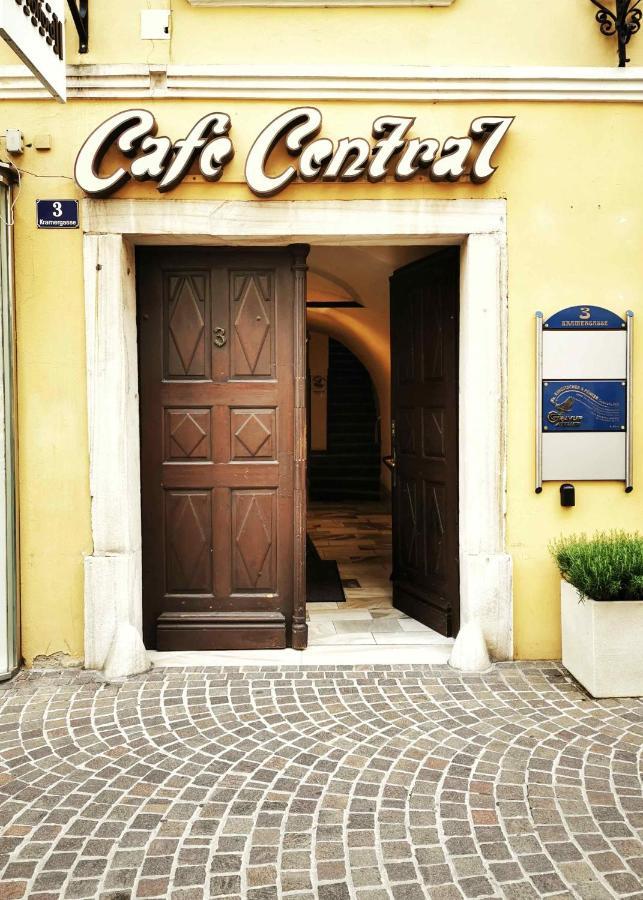 Ferienwohnung Himmelberg 80M2 In Der Altstadt Und Toll Fuer Familien Klagenfurt am Woerthersee Zewnętrze zdjęcie