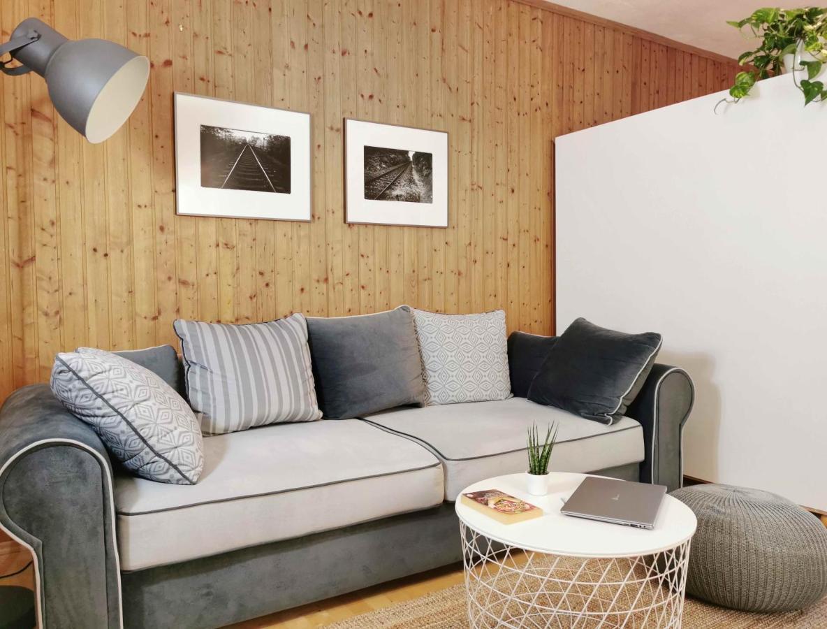 Ferienwohnung Himmelberg 80M2 In Der Altstadt Und Toll Fuer Familien Klagenfurt am Woerthersee Zewnętrze zdjęcie